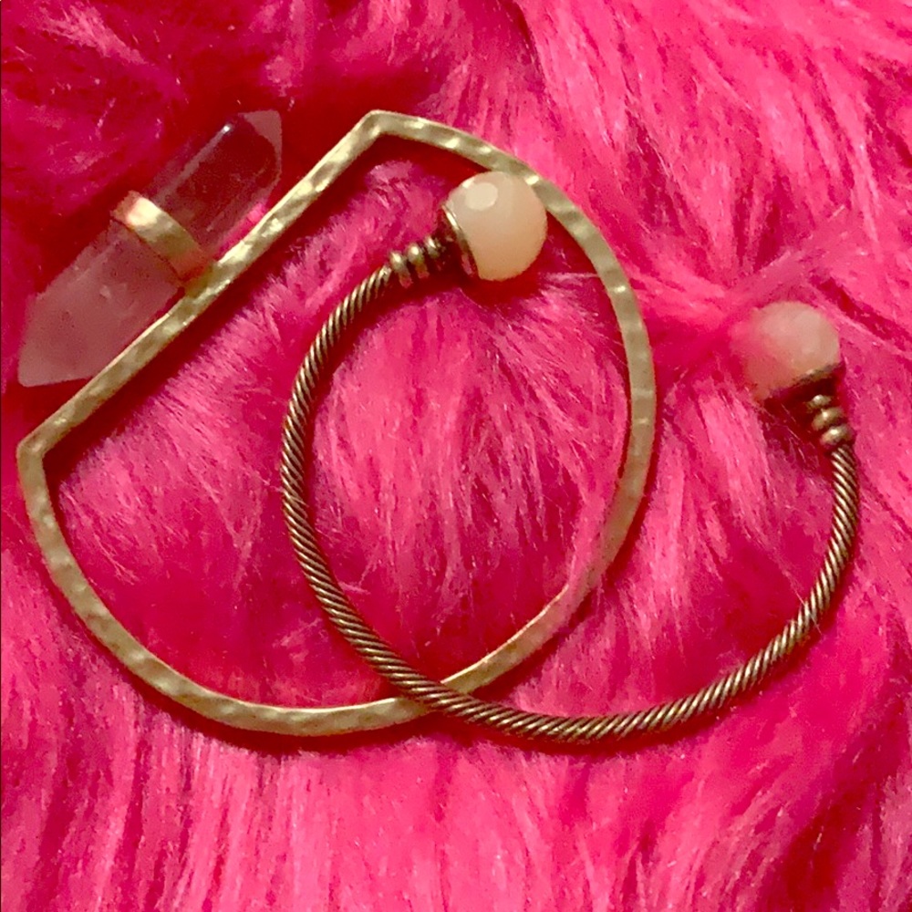 Bangle bracelet .